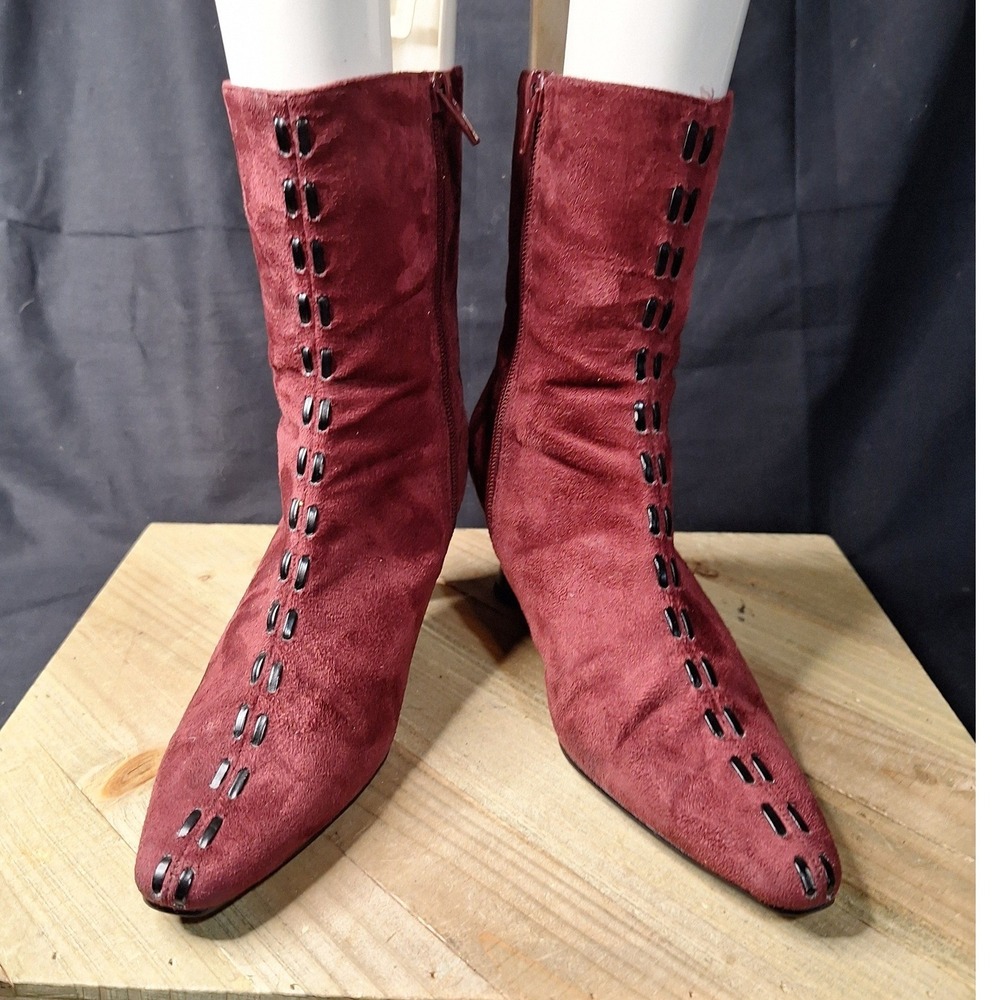 Burgundy Faux Suede Whipstitch Kitten Heel Ankle Boots Pointed Toe Size 6.5M